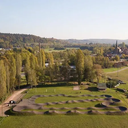 Дом отдыха Mamie House *